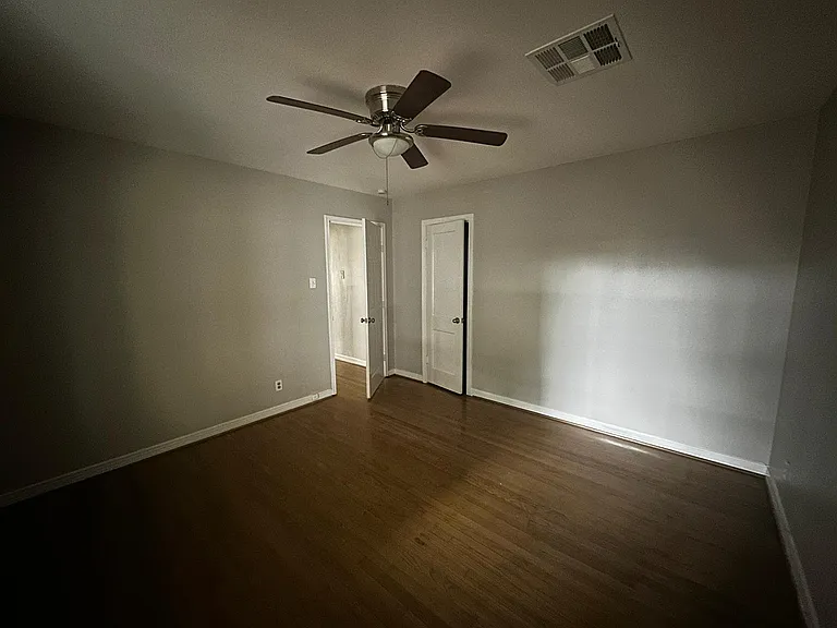 304 Truman St #B — Photo 9