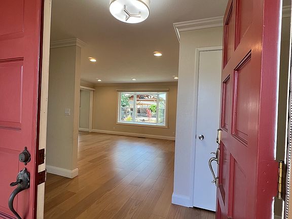 4th image of 1297 Juli Lynn Dr