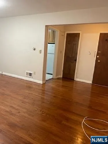 1 bed, 1.0 bath, $2,200 — Photo 3