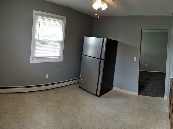 3rd image of 2060 Wolosyn Cir APT 6