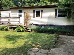 7151 Pine St, Oakfield, NY