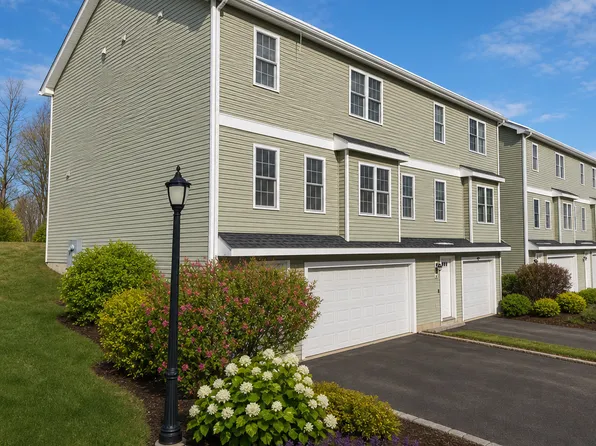 311 Littleton Rd, Chelmsford, MA
