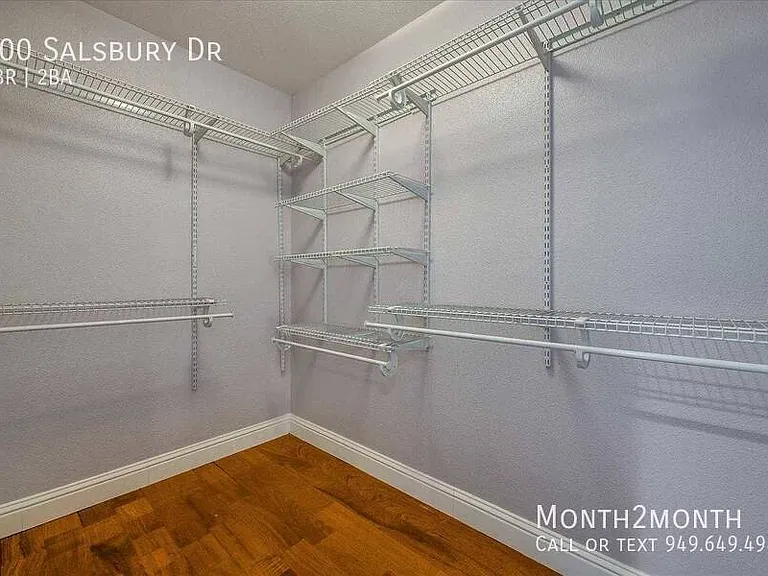 300 Salsbury Dr — Photo 24