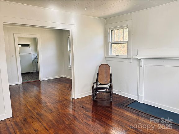 3rd image of 212 Kimball St