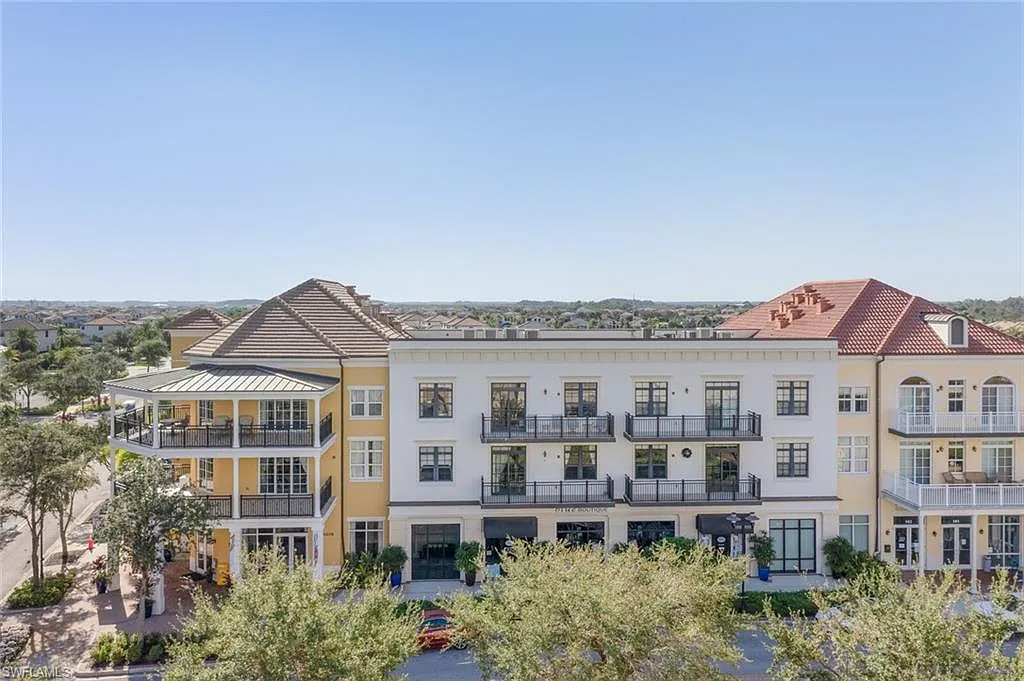 2 bed, 2.0 bath, 1206 sqft, $2,800 — Photo 2