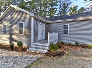 519 County Rd, Hanson, MA 02341