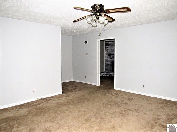 3rd image of 618 Choctaw St