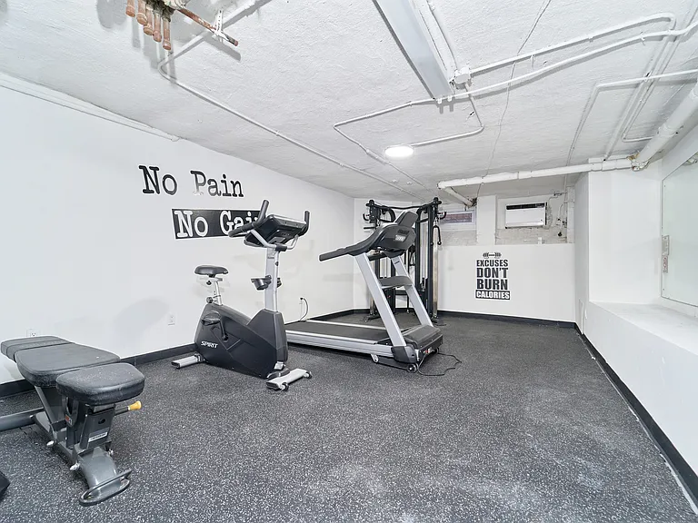 317 W 74th St #3B — Photo 8