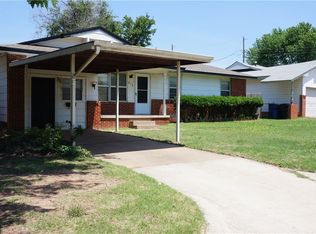 813 Holoway Dr, Midwest City, OK 73110