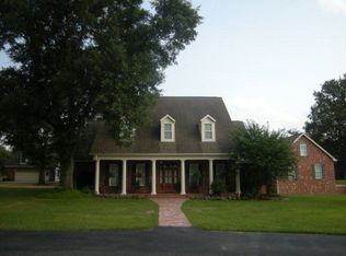 348 Matthews Rd, Carriere, MS 39426