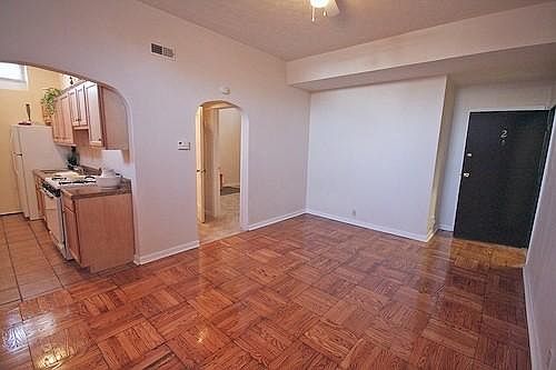1st image of 3601 N Meridian St APT 201