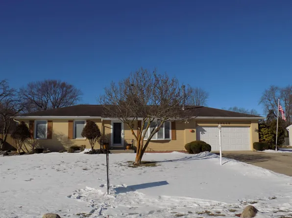 58889 Sunrise Ln, Elkhart, IN 46517