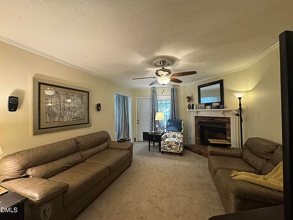 2nd image of 134 Towne View Trl
