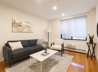 933 Metropolitan Ave #102, Brooklyn, NY 11211