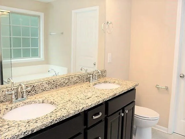 717 Minerva Dale Dr — Photo 25