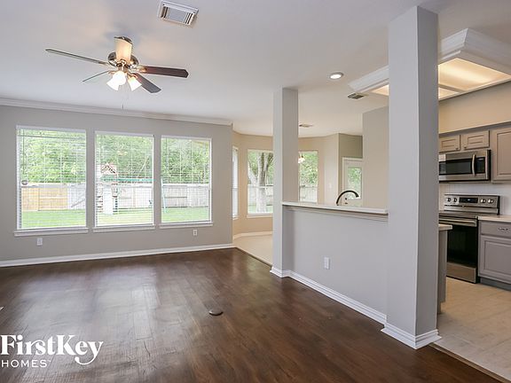 4th image of 2107 Village Dale Ave