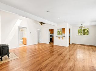 15244 Rio Nido Rd, Guerneville, CA 95446