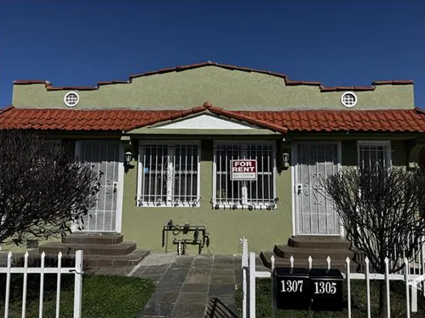 1305 W 56th St, Los Angeles, CA 90037