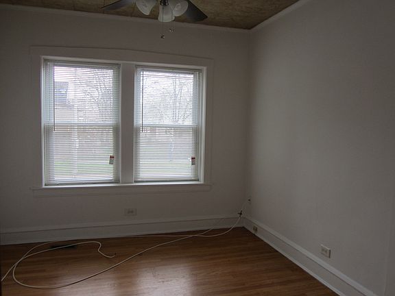4th image of 1100 Thomas Ave