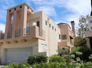 850 Lakeshore Dr, Redwood City, CA 94065