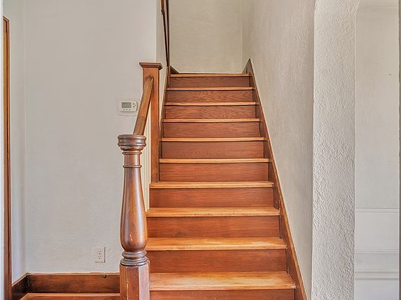 5th image of 522 18th St NW