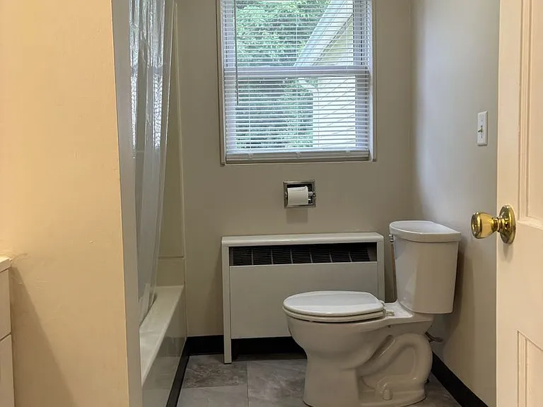 33 Lansingville Rd — Photo 5