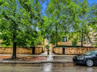 862 W Lill Ave APT 7, Chicago, IL 60614