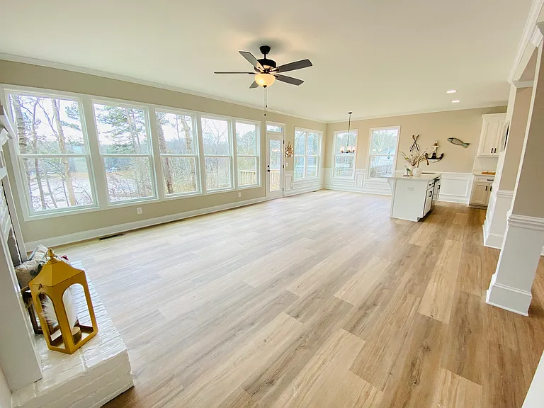 6960 Diana Cir — Photo 9