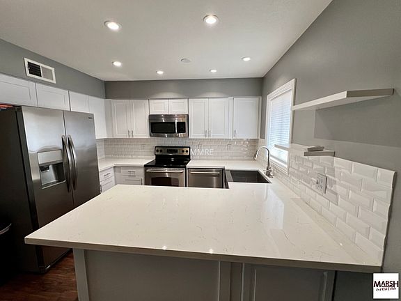 5th image of 6418 S Stanley Pl Unit A