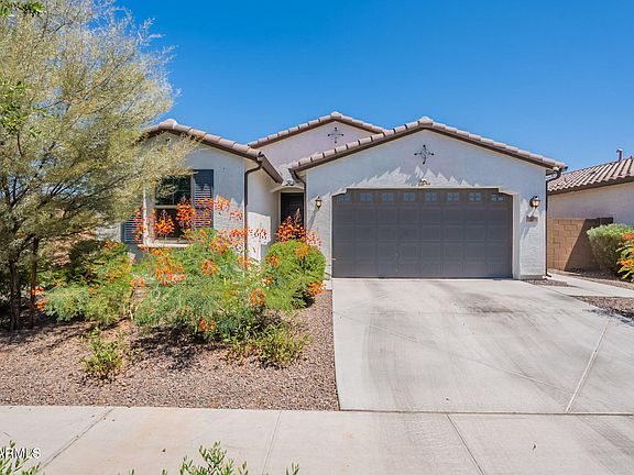 2nd image of 1336 E MALDONADO Drive