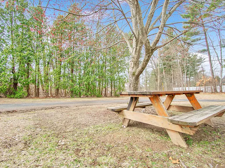 134 E3college Hwy #E3 — Photo 11