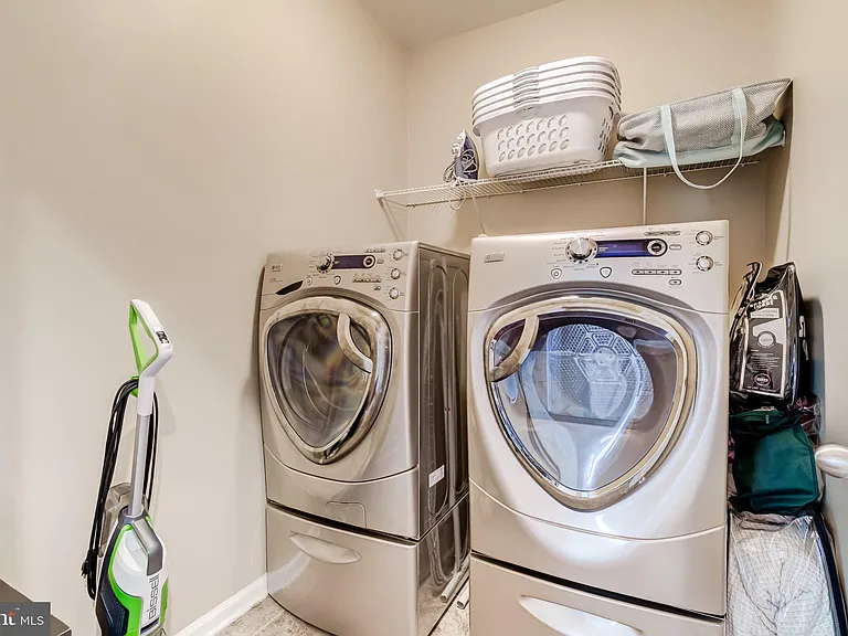 510 Overlook Park Dr #32 — Photo 43