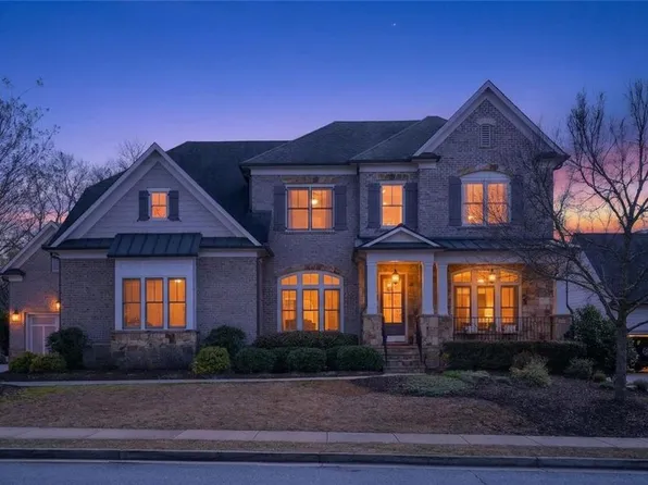 4830 Kentwood Dr, Marietta, GA 30068