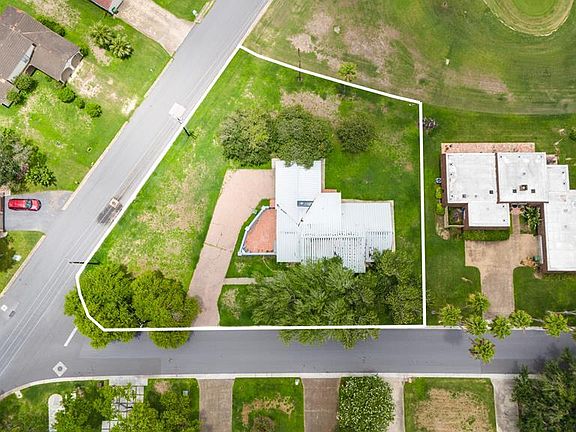 2nd image of 50 Alvarado Ave #50
