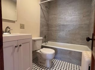 515 S Union St, South Burlington, VT 05401