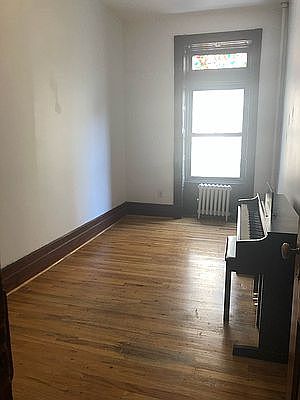 5th image of 112 W 86th St APT 7