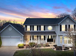 33 Winding Stair Way, O'Fallon, MO
