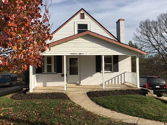 Oak Hills SD -- Renovated 3BR