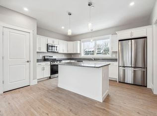 5 Signature Dr #3-201, Barrington, NH 03825