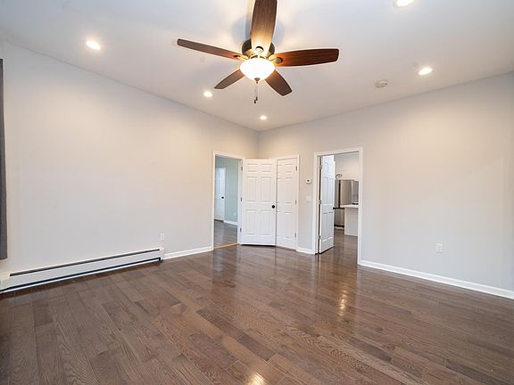 4th image of 188 Fisher Ave