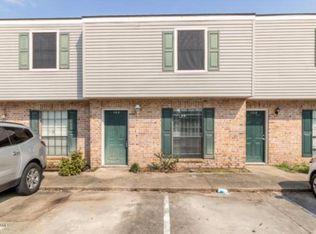 100 Winchester Dr APT 602, Lafayette, LA 70506