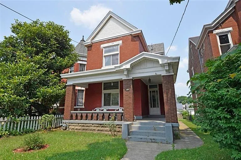 311 6th Ave photo 1
