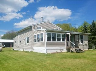 2986 Tom Campbell Rd, Branchport, NY 14418