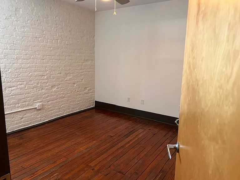 5 W Marshall St — Photo 12