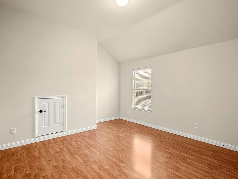 10105 Wind Cave Trl — Photo 17