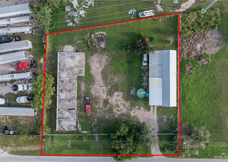 2nd image of 303 Minnesota Rd