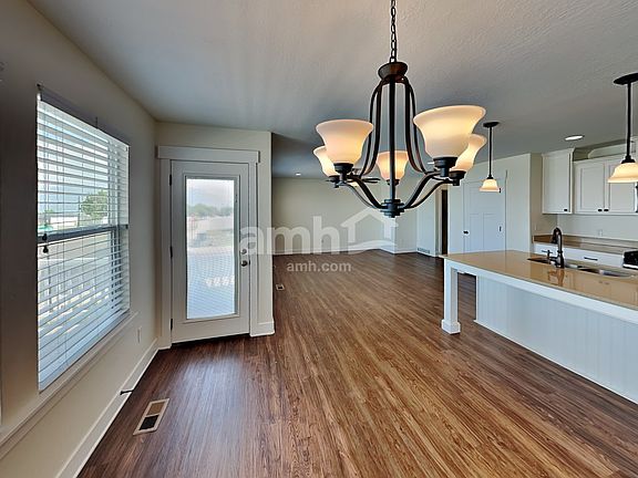 4th image of 4942 W Yellow Topaz Dr