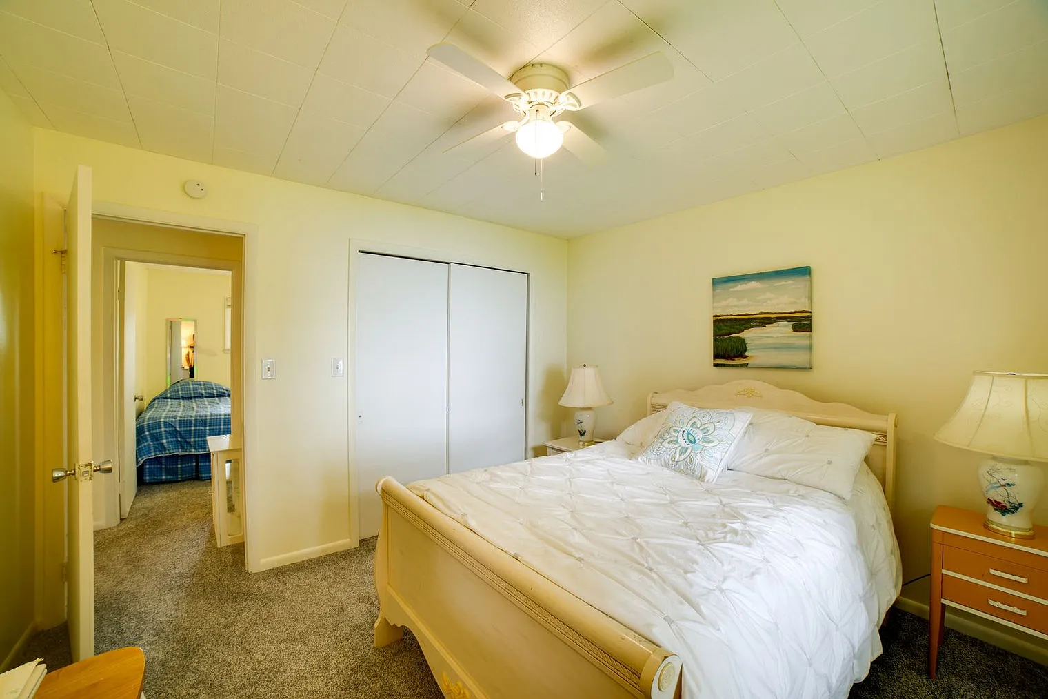 2 bed, 1.0 bath, 990 sqft, $3,496 — Photo 4