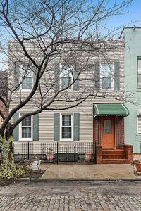 550 46th Rd, Long Island City, NY, 11101