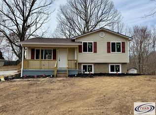 2099 Lick Creek Rd, Big Sandy, TN 38221